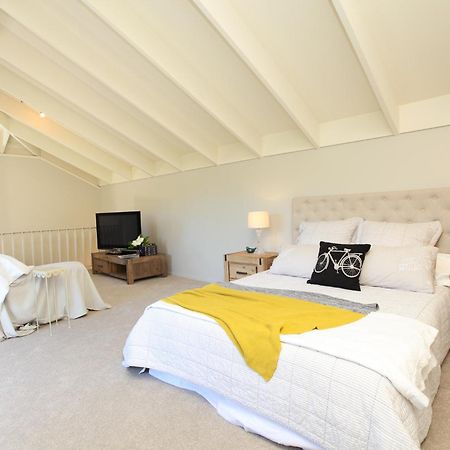 Cedar Park Bed&Breakfast Tamahere Ruang foto